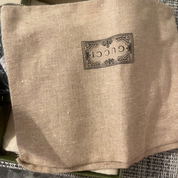 Gucci Wallet - Picture 4 of 4